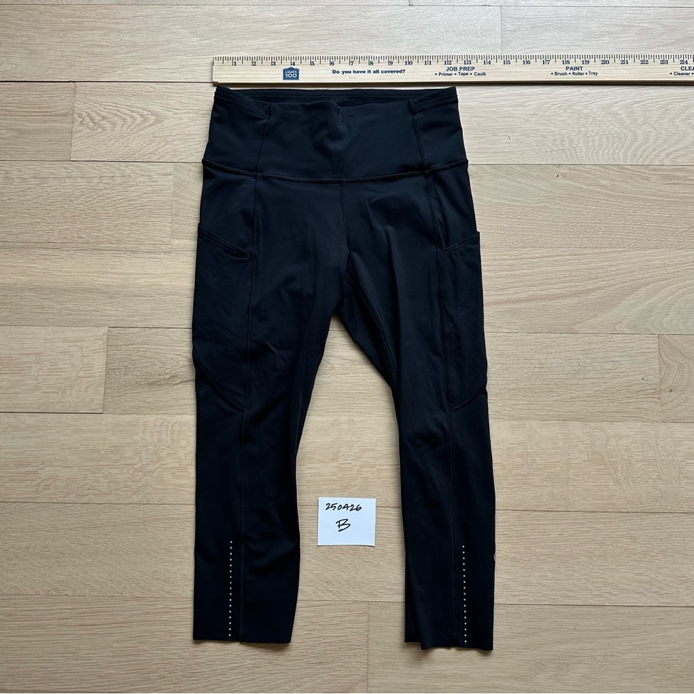 Lululemon leggings; Sz 6